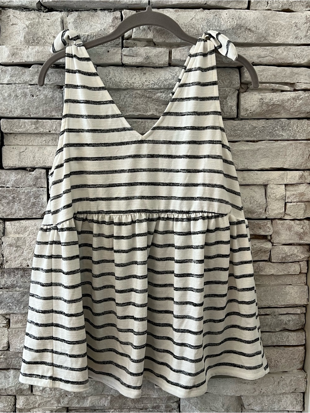 Maternity Knit Sleeveless Tie Swing Tank | Gilli White & Grey Large